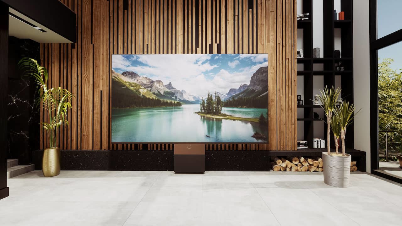 LG Magnit 136-inch 4K DVLED TV
